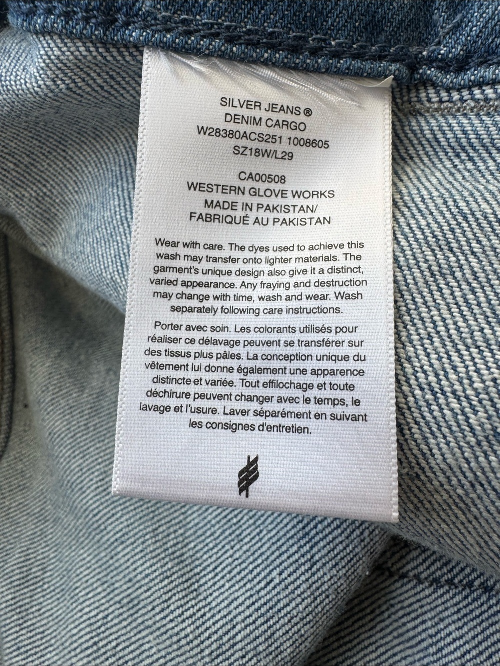 NWT Silver Jeans Co Denim Cargo Jeans Relaxed Fit Cropped Utility Indigo Blue - Picture 8 of 8
